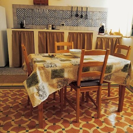 Apartamento A Due Passi Dal Porto Trapani Exterior foto