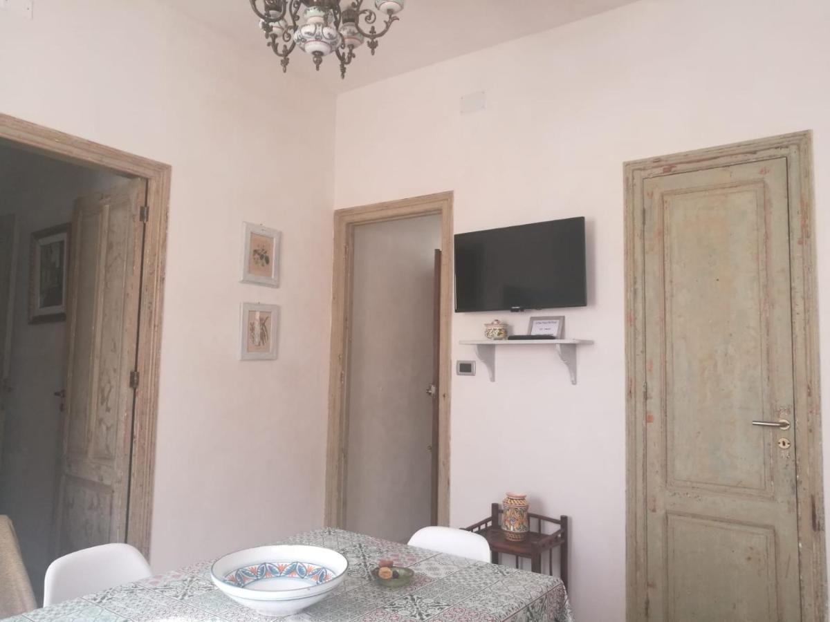 Apartamento A Due Passi Dal Porto Trapani Exterior foto