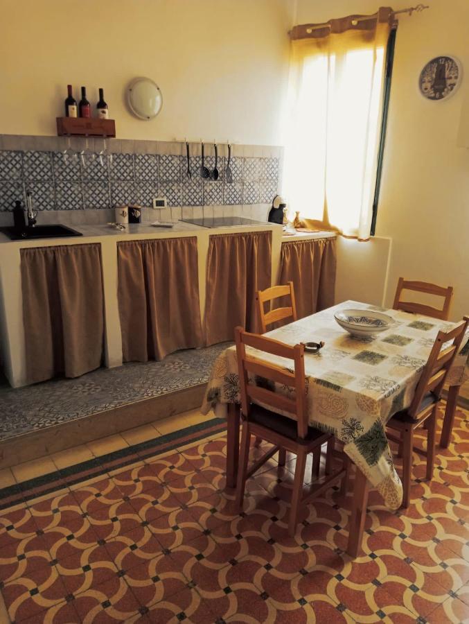 Apartamento A Due Passi Dal Porto Trapani Exterior foto