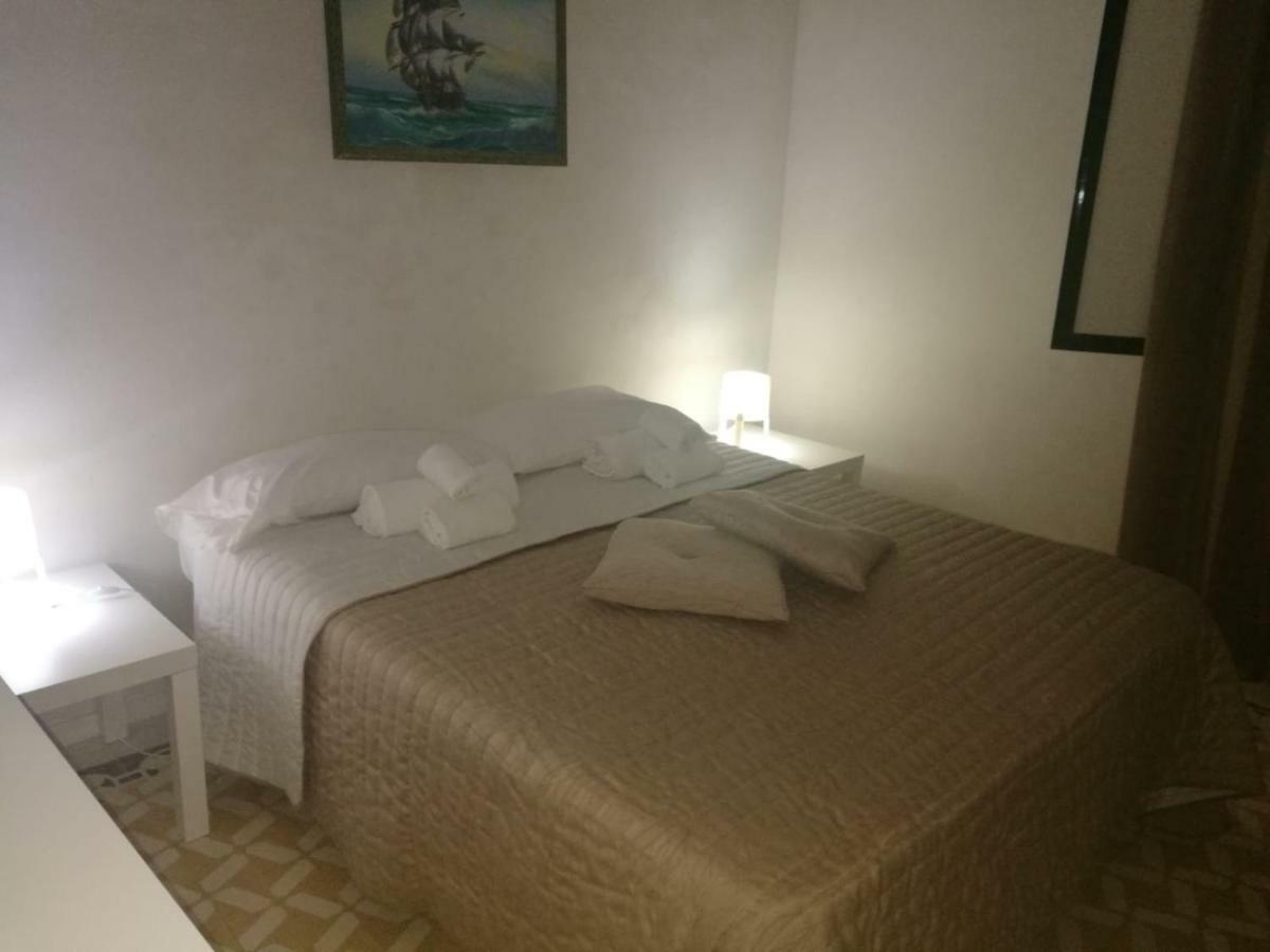 Apartamento A Due Passi Dal Porto Trapani Exterior foto